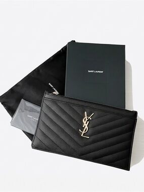 BNWT Saint Laurent Black Quilted Leather YSL Zip Pouch with Silver Logo